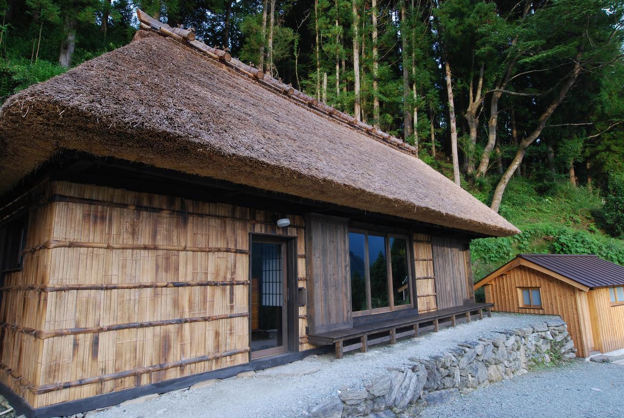 Tougenkyo Iya No Yamazato Wakabayashi Exterior foto
